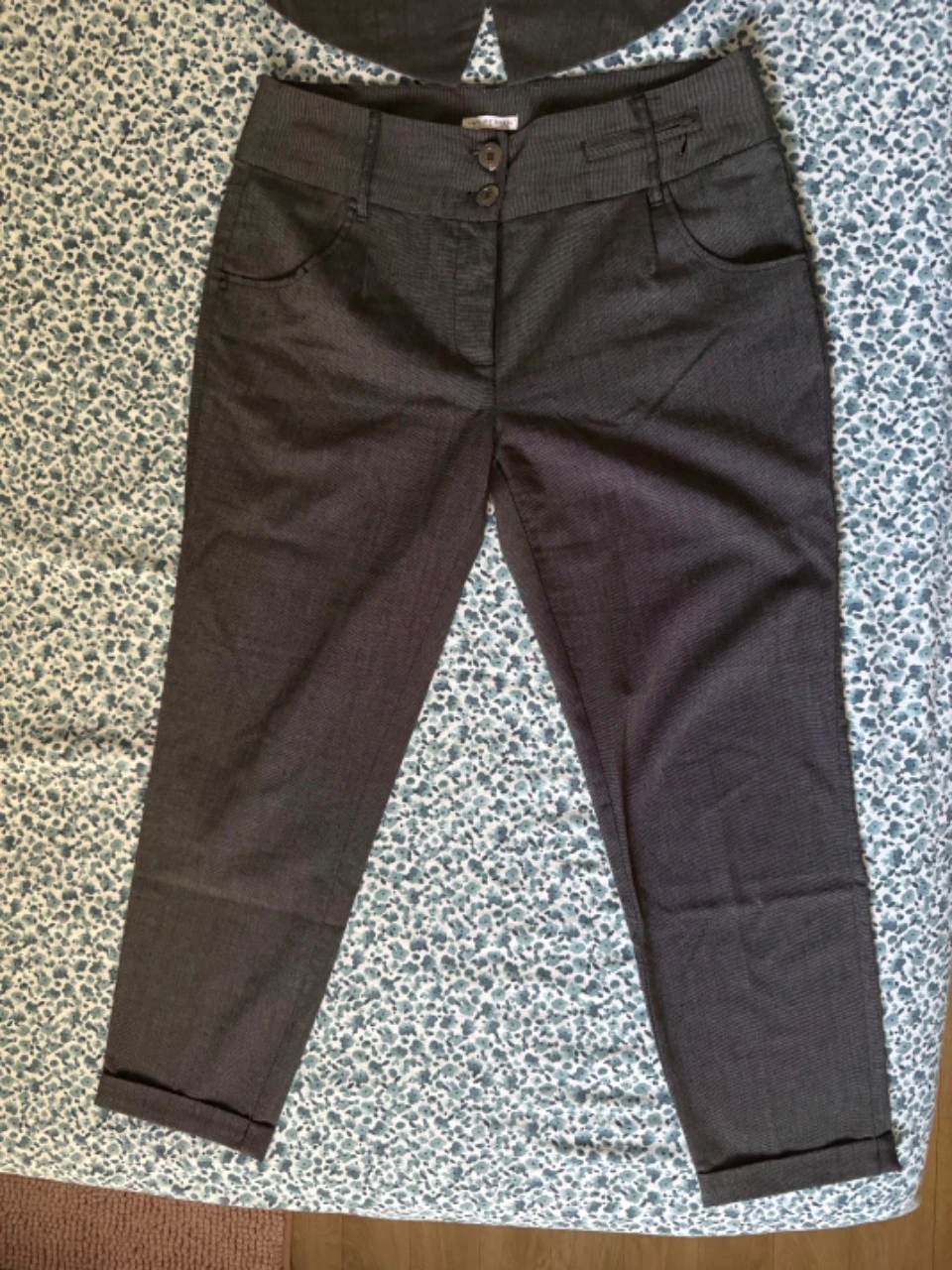 Ensemble pantalon/gilet T42 fr – photo 3